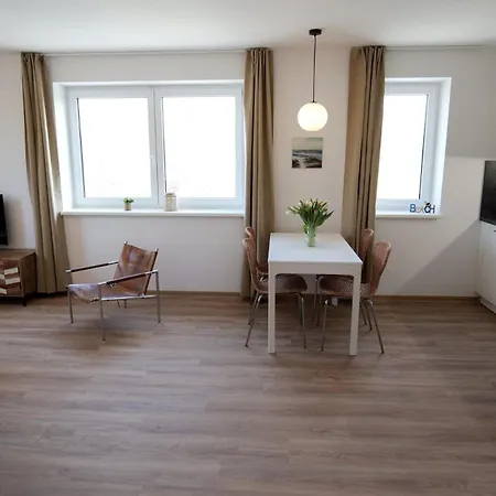 Im Gastehaus Alter Holzhafen - Abc3 Apartman Wißmar