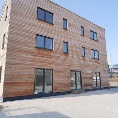 Im Gastehaus Alter Holzhafen - Abc3 * Wißmar