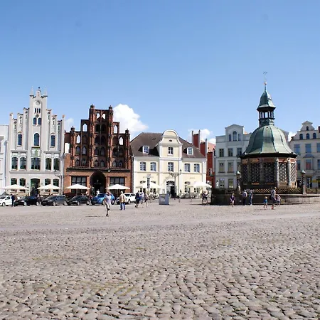 Im Gastehaus Alter Holzhafen - Abc3 Apartman